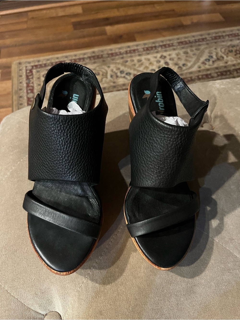 Faryl robin Black Leather Open-Toe Slingback Sandals